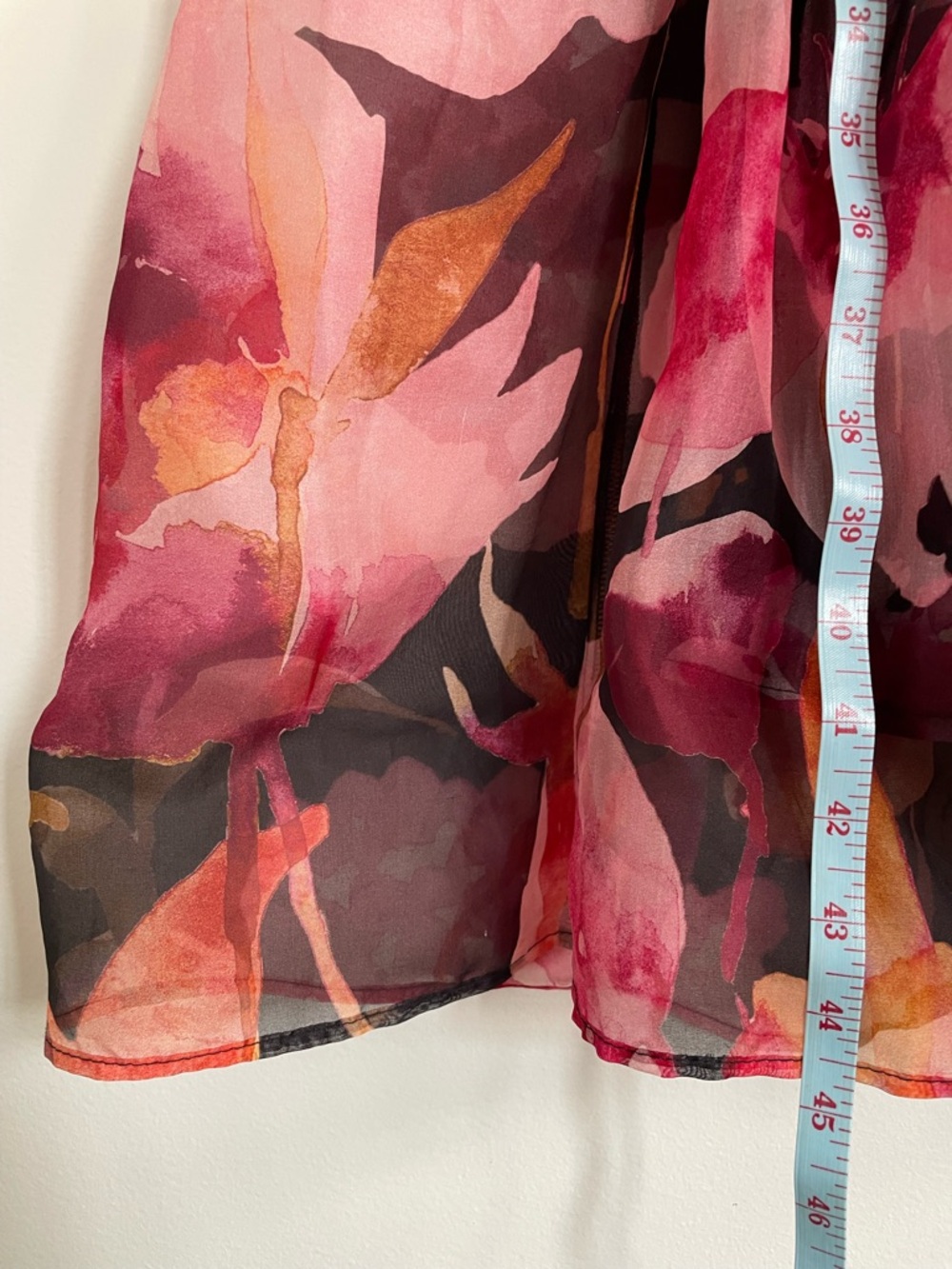 Anthropologie Reds & Black Floral Puff-Sleeve Sheer Tiered Midi Dress Sz 8 - Picture 6 of 8